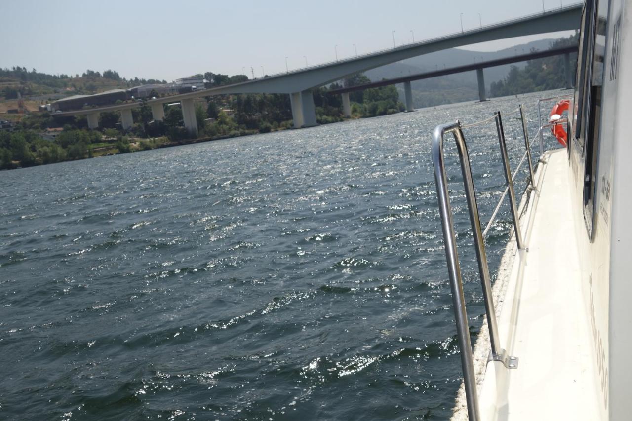 Hotel Douro Houseboats Marco de Canavezes Exterior foto